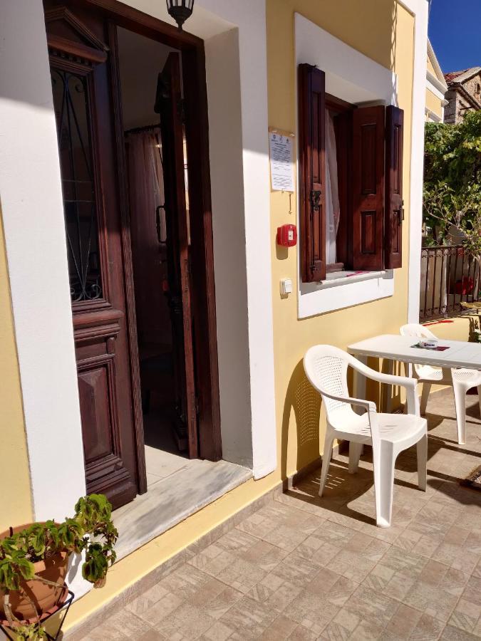 Nikos And Eva Studios Symi Exterior foto