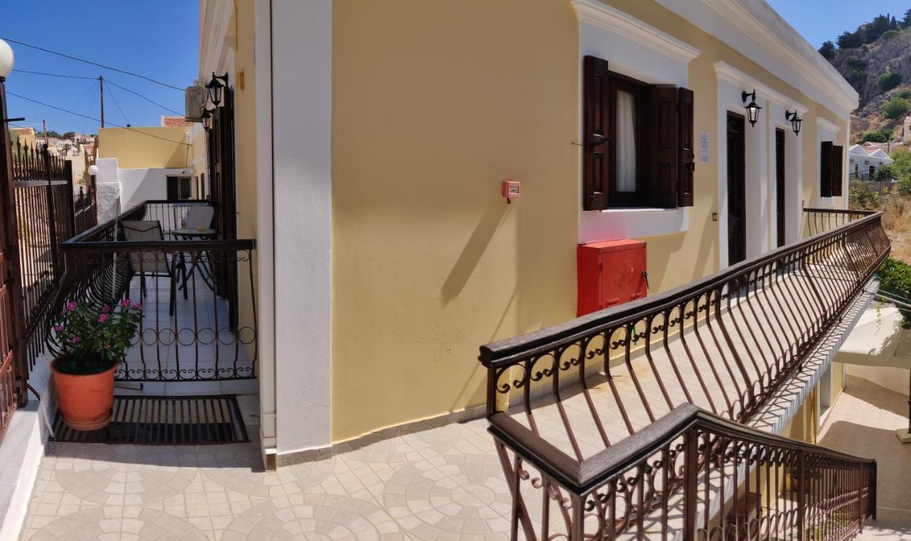 Nikos And Eva Studios Symi Exterior foto