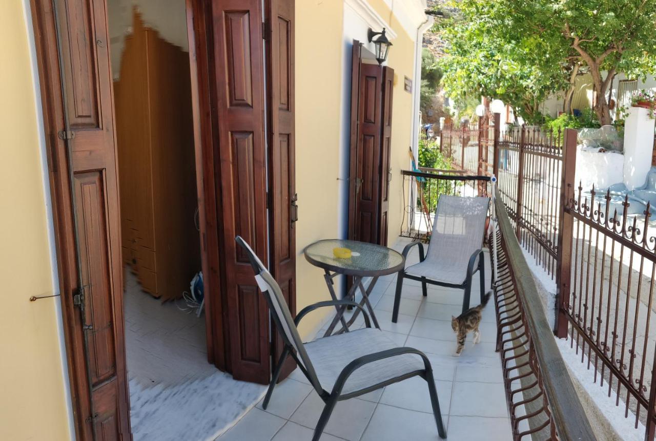 Nikos And Eva Studios Symi Exterior foto
