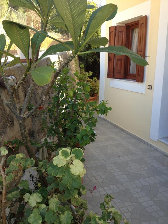 Nikos And Eva Studios Symi Exterior foto
