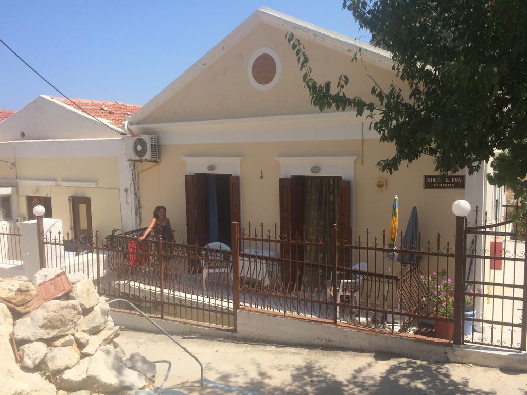 Nikos And Eva Studios Symi Exterior foto