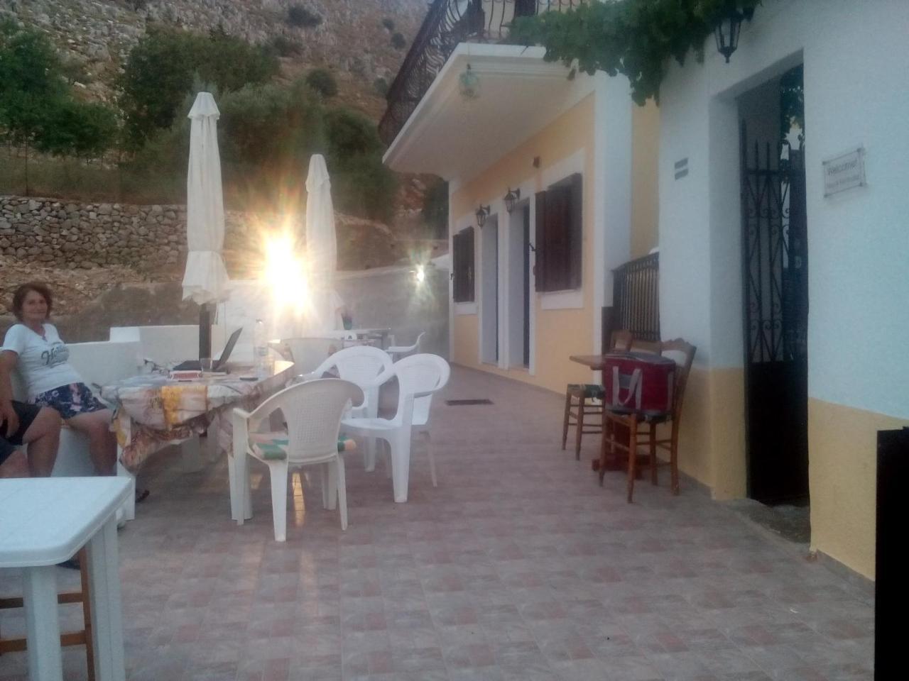 Nikos And Eva Studios Symi Exterior foto