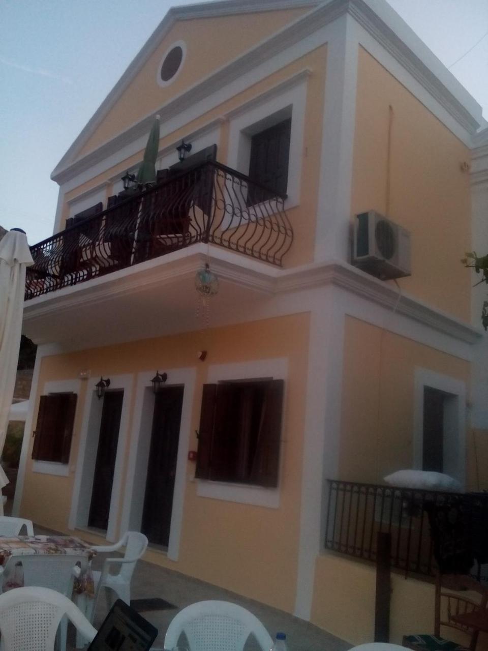 Nikos And Eva Studios Symi Exterior foto