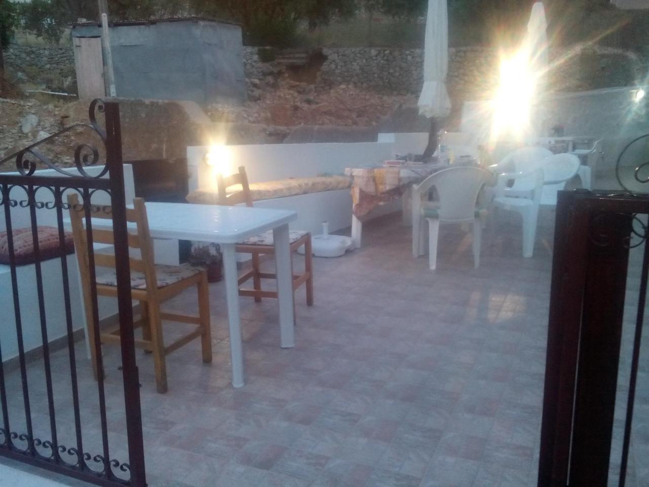 Nikos And Eva Studios Symi Exterior foto